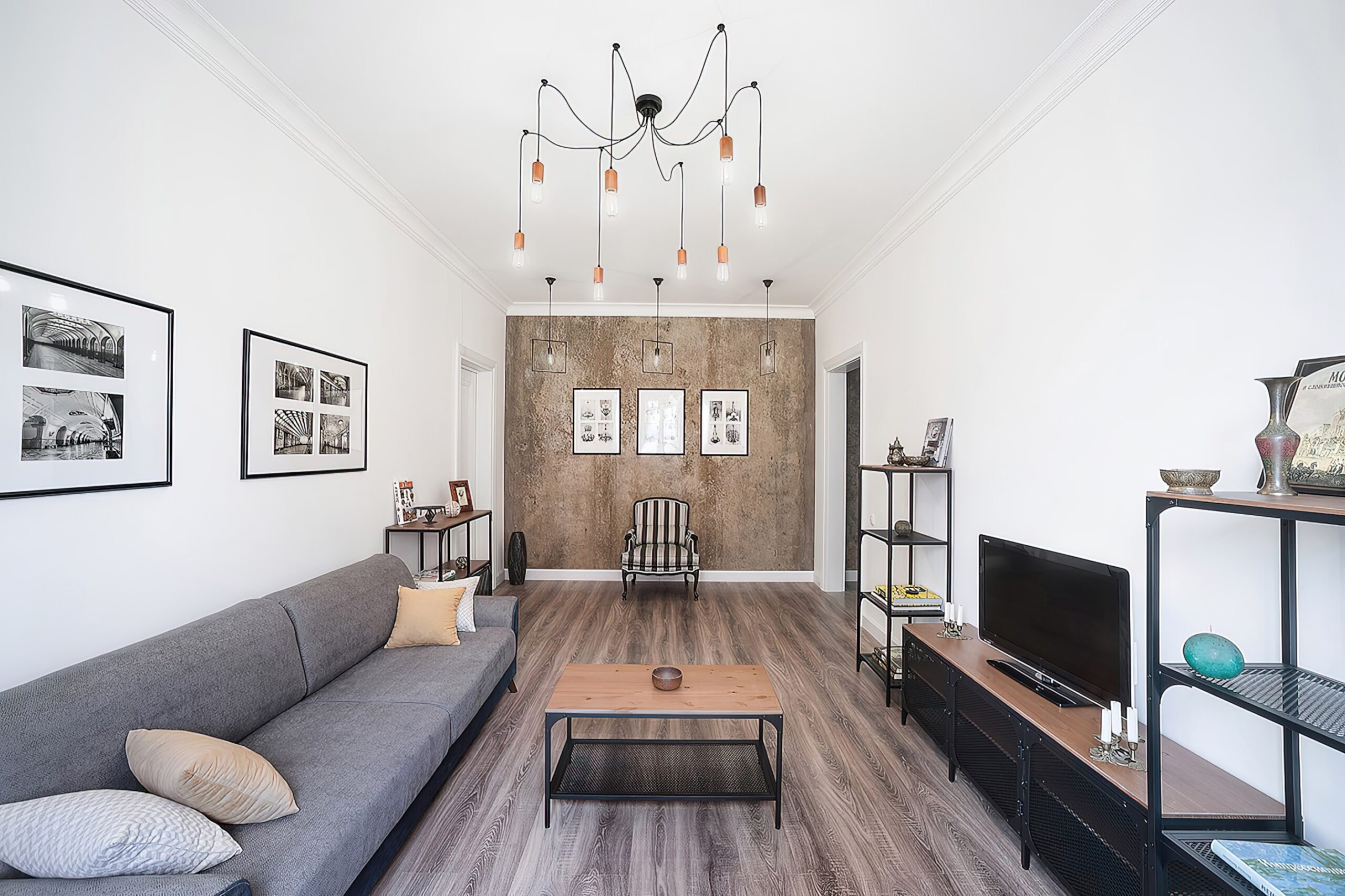 ЖК «Негоциант», район Якиманка, фотограф Кирилл Толль и вопрос ИИ: «Как снять интерьер для соцсетей, чтобы было как у западных знаменитостей?»