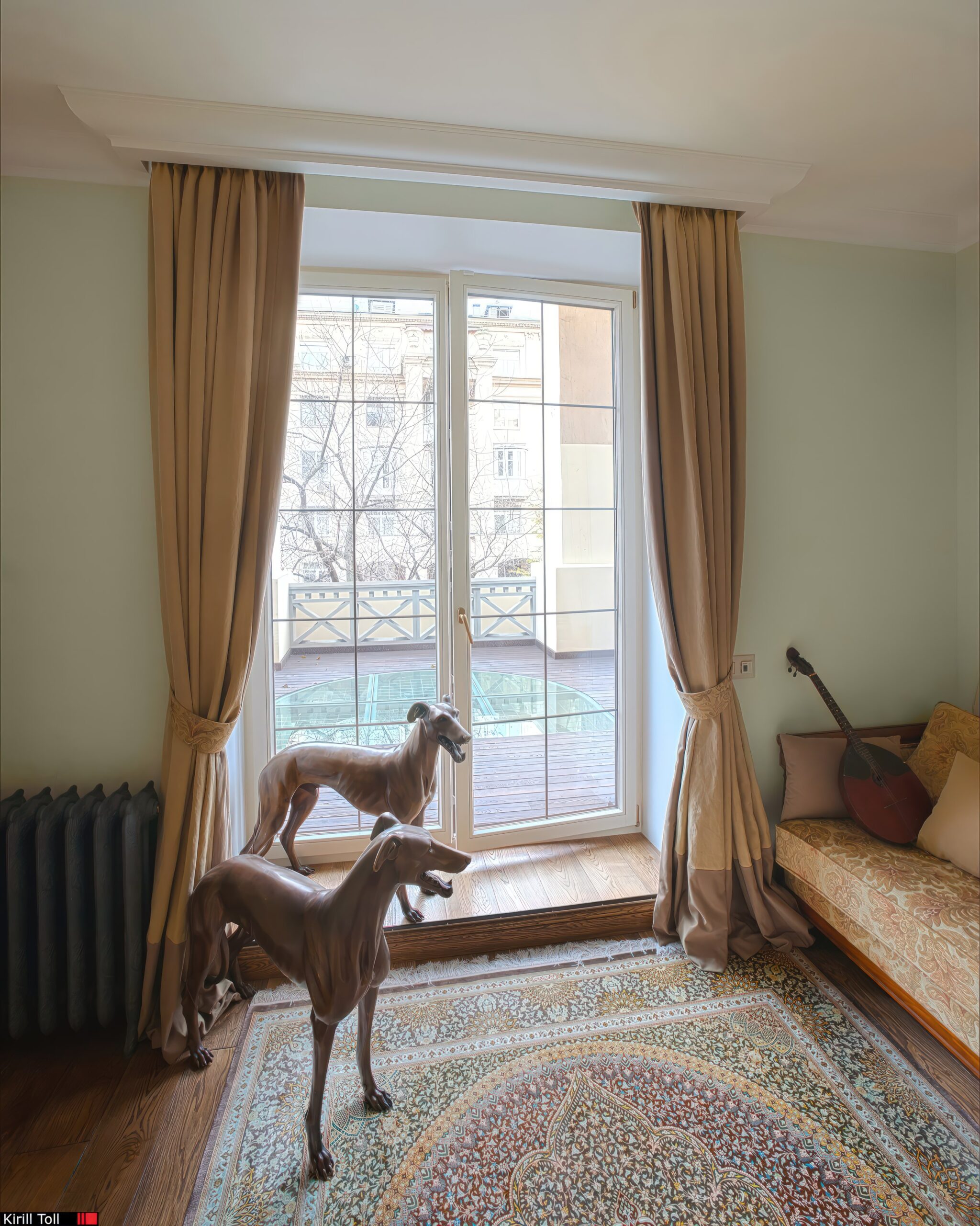 ЖК Barkli Virgin House, район Хамовники, фотограф Кирилл Толль разбивает технократический бред ИИ о «высоком ключе»